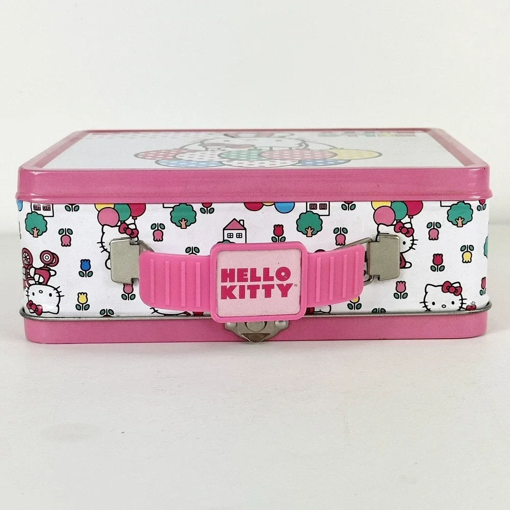 Hello Kitty with Balloons 7.5